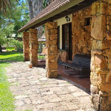 Hotel Casa de Piedra Termas del Daymán Exterior foto